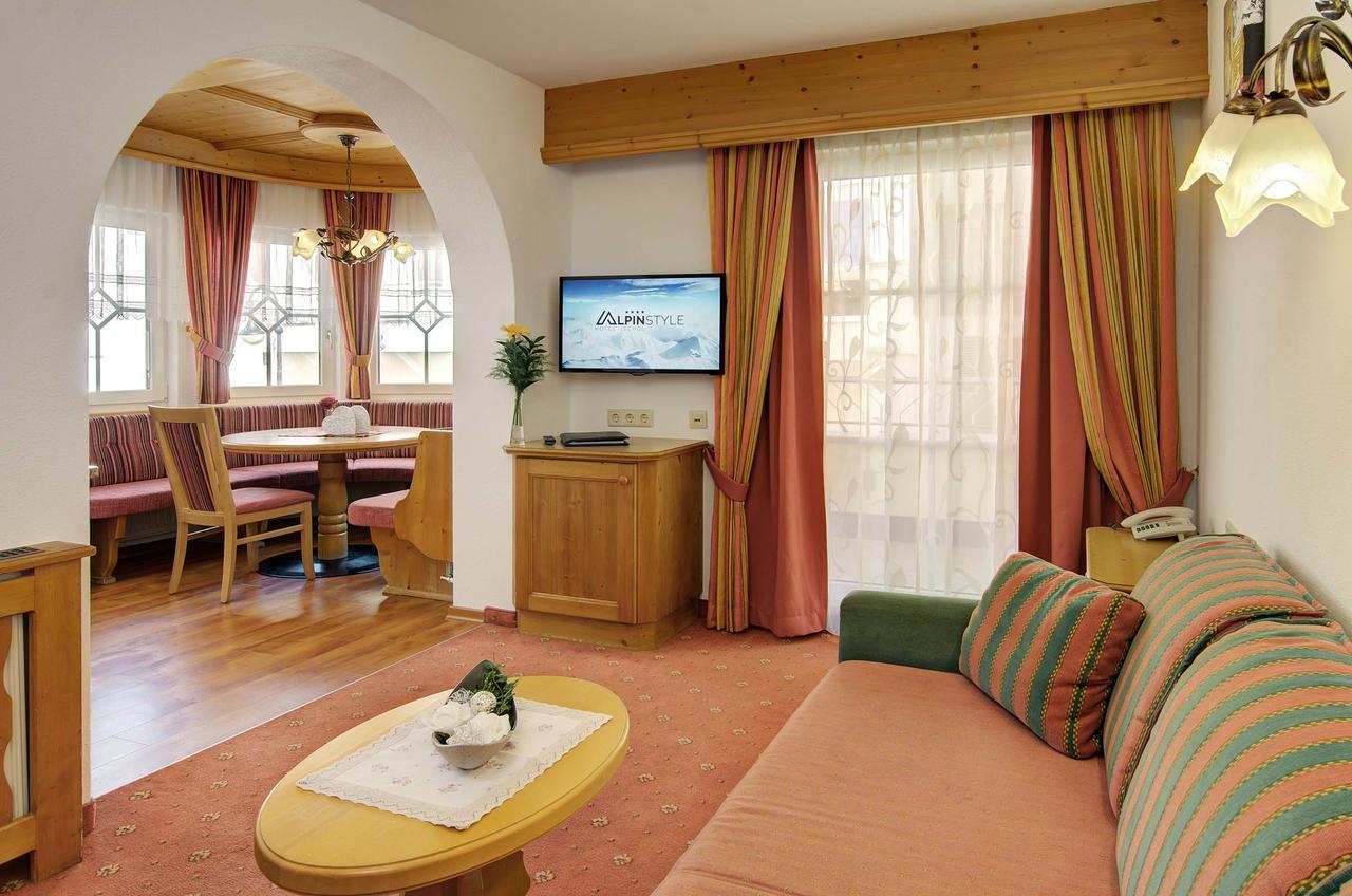 Alpinstyle Hotel Ишгль Экстерьер фото