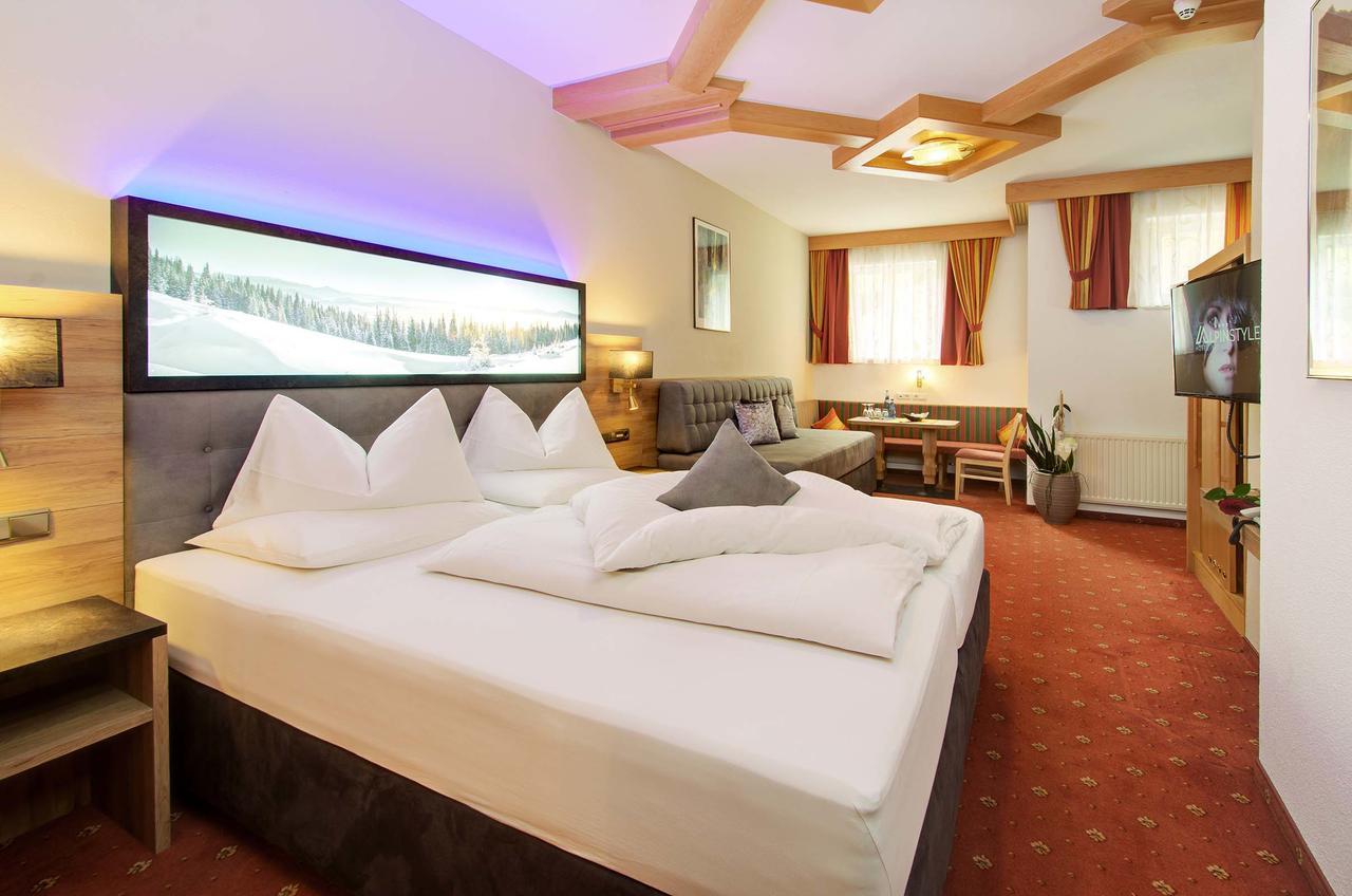 Alpinstyle Hotel Ишгль Экстерьер фото