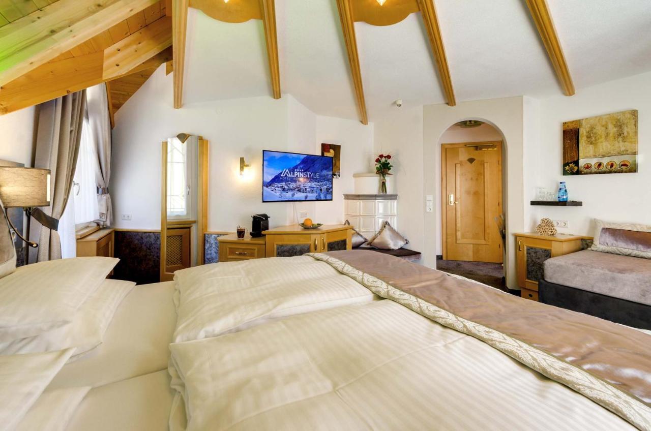 Alpinstyle Hotel Ишгль Экстерьер фото