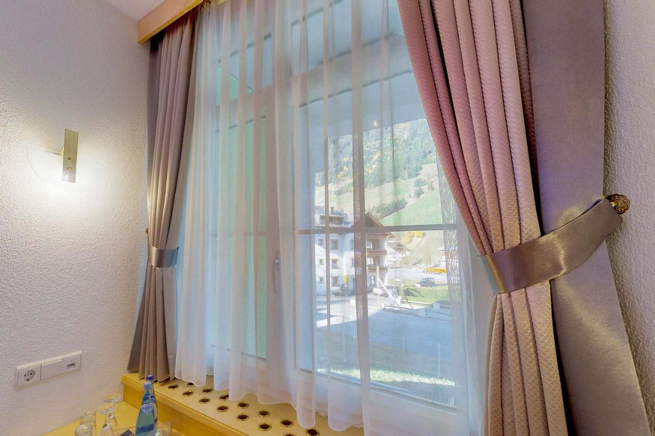 Alpinstyle Hotel Ишгль Экстерьер фото